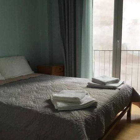 Cozy Apartment In The Heart Of Athens Ngoại thất bức ảnh